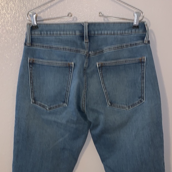 Old Navy built in tough 24/7 slim jeans 30X32 - Picture 4 of 6